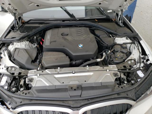 Photo 10 VIN: 3MW69FF08R8D83339 - BMW 330I 