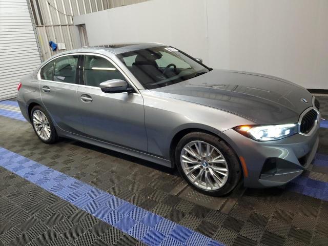 Photo 3 VIN: 3MW69FF08R8E13066 - BMW 330I 