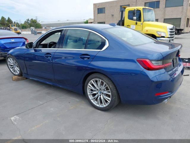 Photo 2 VIN: 3MW69FF09R8D88162 - BMW 330I 