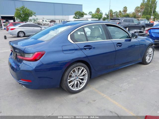 Photo 3 VIN: 3MW69FF09R8D88162 - BMW 330I 