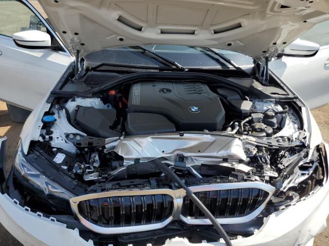 Photo 10 VIN: 3MW69FF09R8E12461 - BMW 330I 