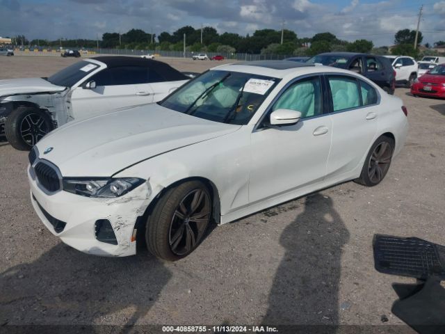 Photo 1 VIN: 3MW69FF09R8E21127 - BMW 330I 