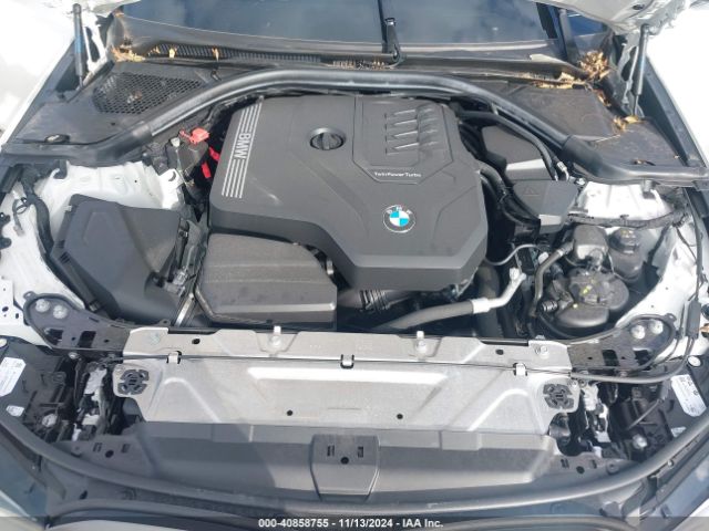 Photo 9 VIN: 3MW69FF09R8E21127 - BMW 330I 