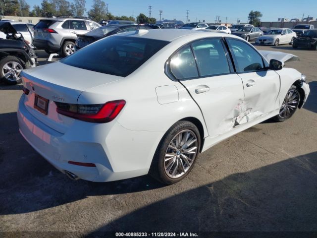 Photo 3 VIN: 3MW69FF0XP8C97057 - BMW 330I 