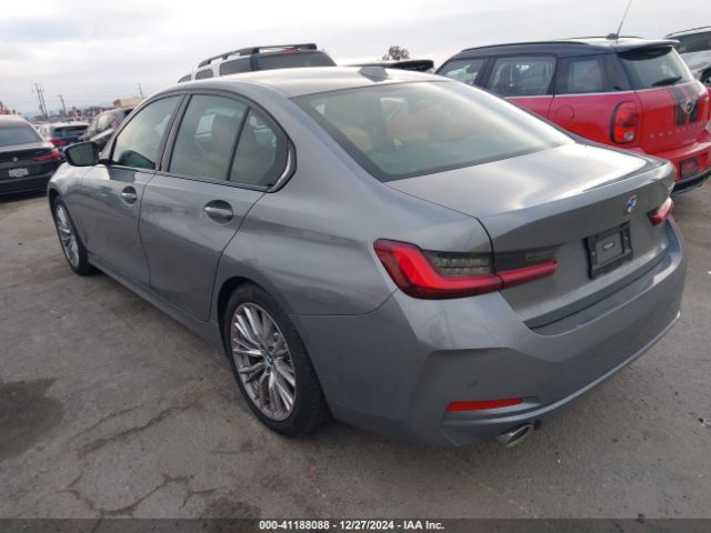 Photo 2 VIN: 3MW69FF0XP8D02872 - BMW 330I 