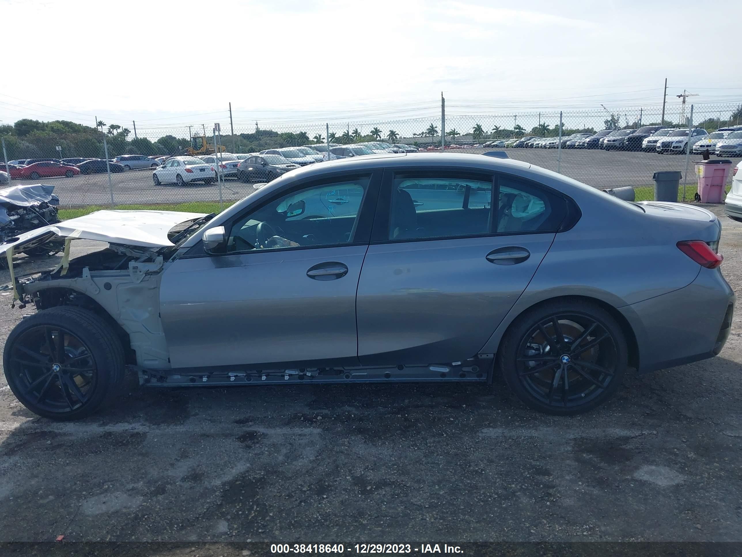 Photo 14 VIN: 3MW69FF0XR8E17944 - BMW 3ER 