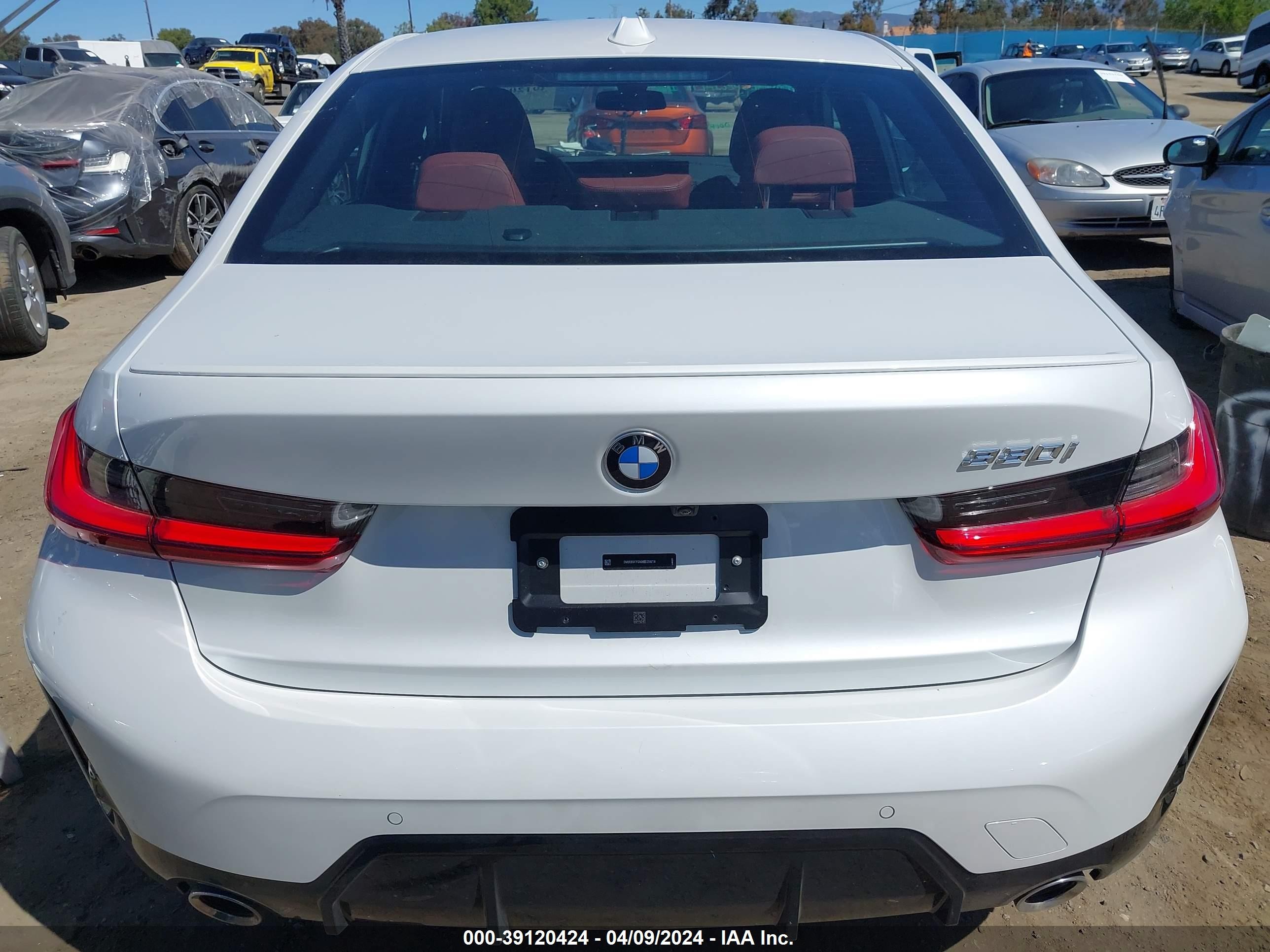 Photo 16 VIN: 3MW69FF0XR8E35618 - BMW 3ER 