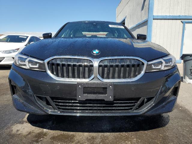 Photo 4 VIN: 3MW89FF00P8D14893 - BMW 330XI 