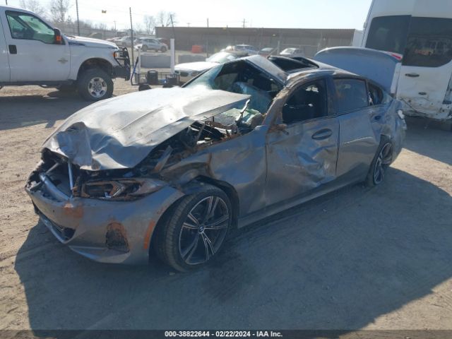 Photo 1 VIN: 3MW89FF01P8D30942 - BMW 330I 