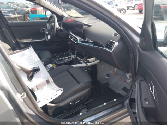 Photo 4 VIN: 3MW89FF01R8E16609 - BMW 330I 