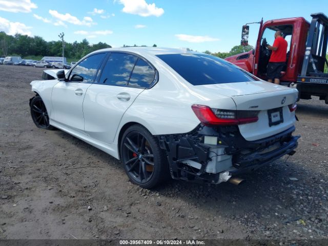 Photo 2 VIN: 3MW89FF02P8D08819 - BMW 330I 