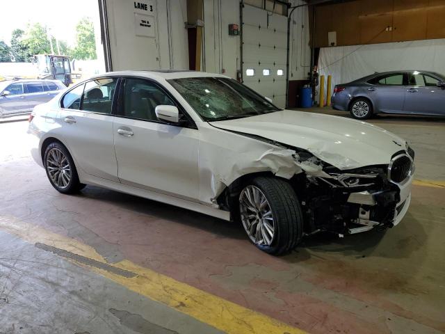 Photo 3 VIN: 3MW89FF02P8D57616 - BMW 330XI 