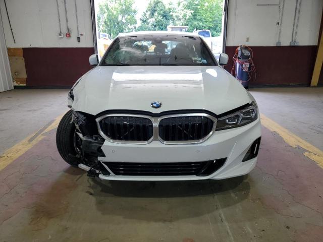 Photo 4 VIN: 3MW89FF02P8D57616 - BMW 330XI 