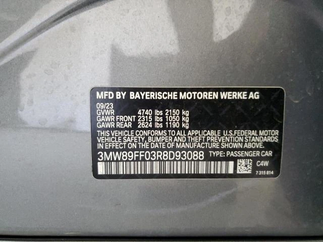 Photo 11 VIN: 3MW89FF03R8D93088 - BMW 330XI 