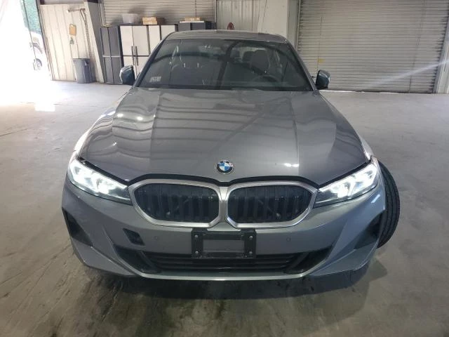 Photo 4 VIN: 3MW89FF06R8E05881 - BMW 330XI 