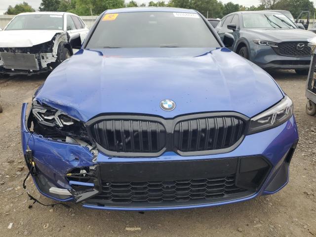 Photo 4 VIN: 3MW89FF07R8D89688 - BMW 330XI 