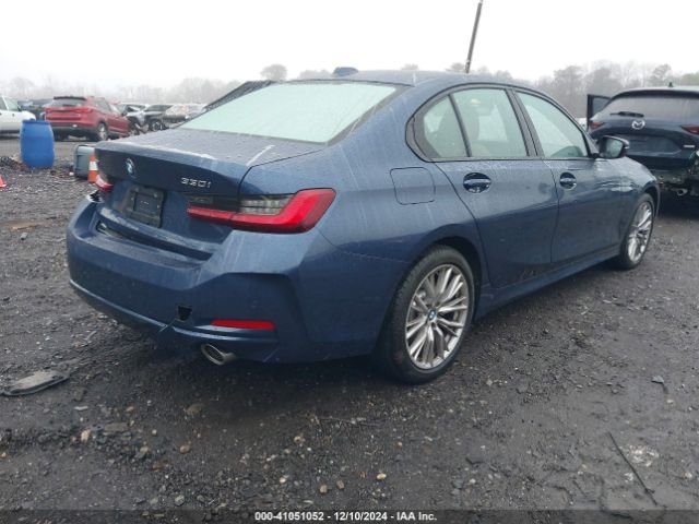 Photo 3 VIN: 3MW89FF08P8D36446 - BMW 330I 