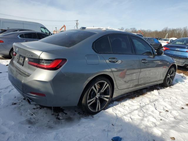 Photo 2 VIN: 3MW89FF09P8D52087 - BMW 3 SERIES 