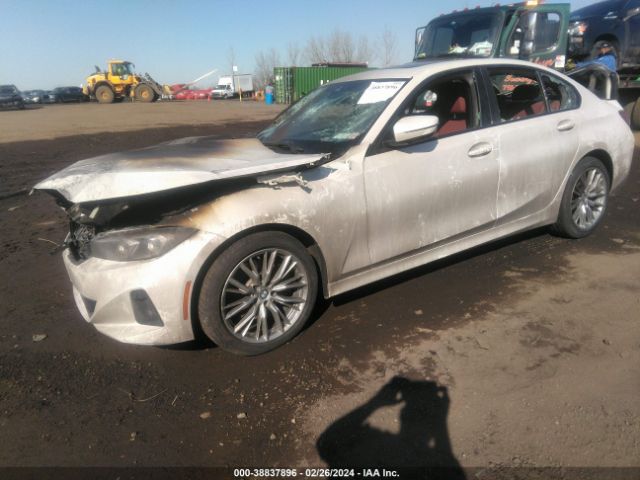 Photo 1 VIN: 3MW89FF0XP8D78598 - BMW 330I 