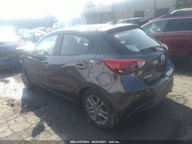 Photo 2 VIN: 3MYDLBJV0LY701356 - TOYOTA YARIS HATCHBACK 