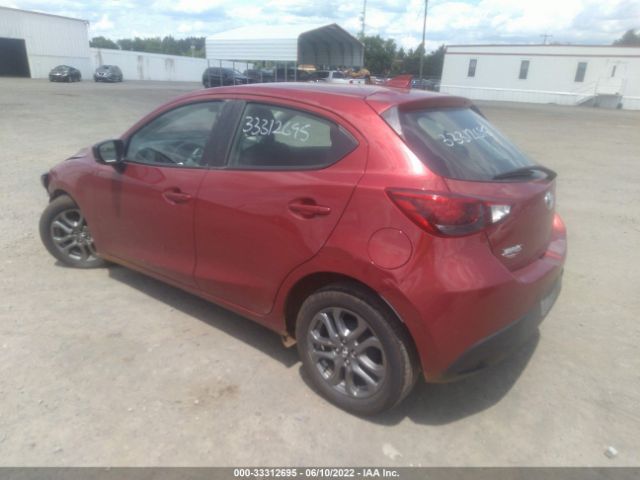 Photo 2 VIN: 3MYDLBJV0LY704273 - TOYOTA YARIS HATCHBACK 