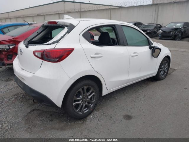 Photo 3 VIN: 3MYDLBJV0LY705634 - TOYOTA YARIS 