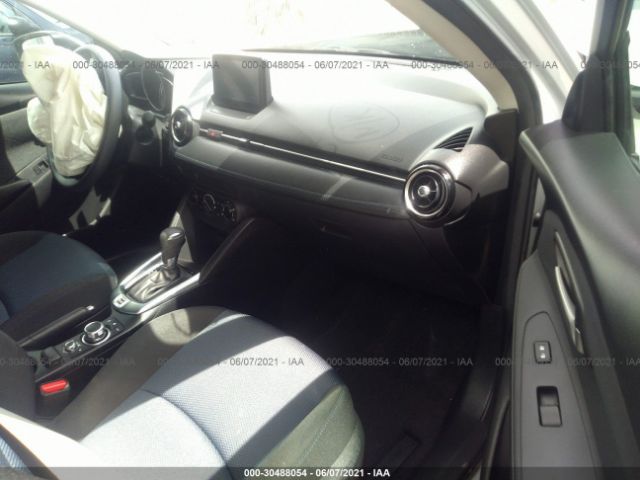 Photo 4 VIN: 3MYDLBJV0LY707478 - TOYOTA YARIS HATCHBACK 