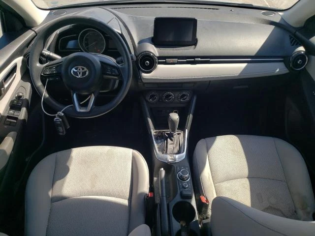 Photo 7 VIN: 3MYDLBJV3LY704882 - TOYOTA YARIS LE 