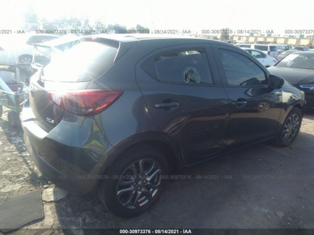 Photo 3 VIN: 3MYDLBJV4LY703739 - TOYOTA YARIS HATCHBACK 