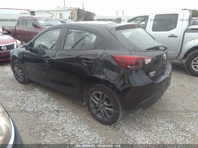 Photo 2 VIN: 3MYDLBJV5LY705984 - TOYOTA YARIS HATCHBACK 