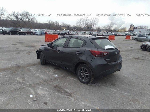 Photo 2 VIN: 3MYDLBJV6LY706867 - TOYOTA YARIS HATCHBACK 