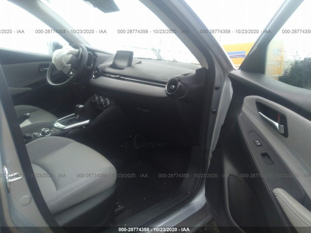 Photo 4 VIN: 3MYDLBJV7LY704366 - TOYOTA YARIS HATCHBACK 