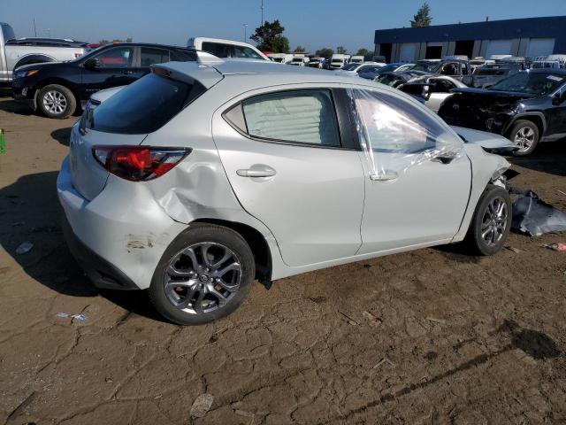 Photo 2 VIN: 3MYDLBJV8LY701685 - TOYOTA YARIS LE 