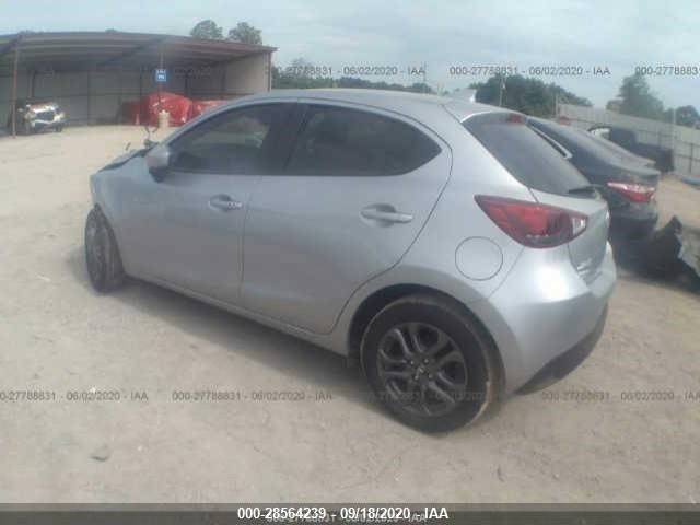 Photo 1 VIN: 3MYDLBJV8LY702495 - TOYOTA YARIS HATCHBACK 