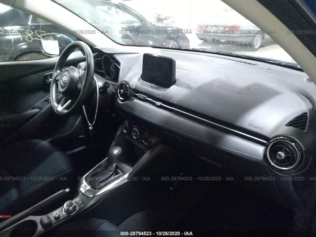 Photo 4 VIN: 3MYDLBJVXLY700621 - TOYOTA YARIS HATCHBACK 