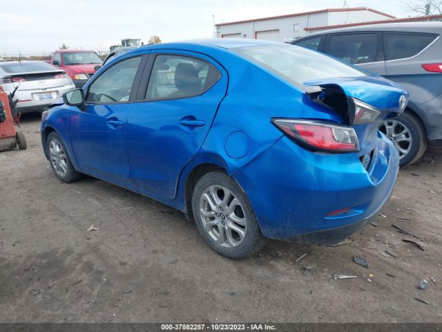 Photo 2 VIN: 3MYDLBYV0HY192088 - TOYOTA YARIS IA 