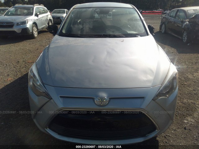 Photo 5 VIN: 3MYDLBYV0JY303079 - TOYOTA YARIS IA 