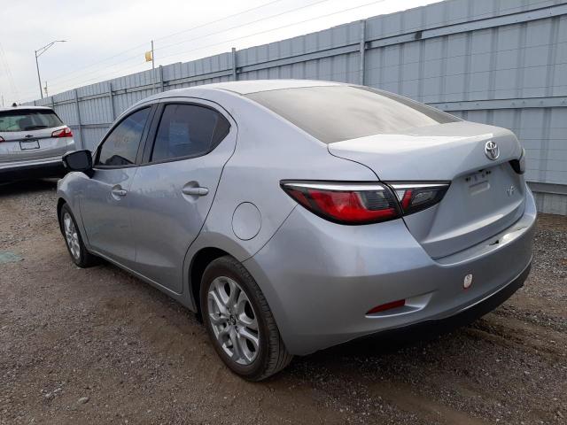 Photo 2 VIN: 3MYDLBYV0JY325597 - TOYOTA YARIS IA 