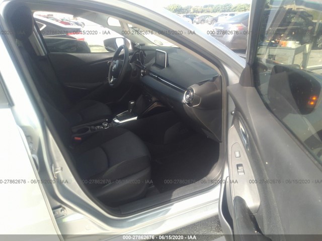 Photo 4 VIN: 3MYDLBYV0JY333540 - TOYOTA YARIS IA 