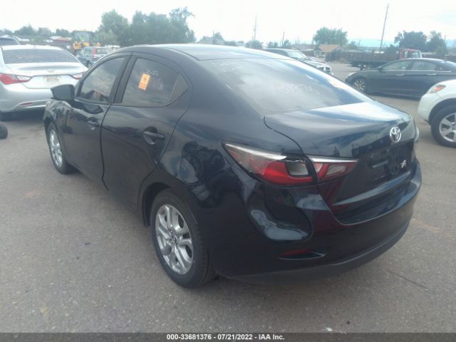 Photo 2 VIN: 3MYDLBYV1JY313328 - TOYOTA YARIS IA 