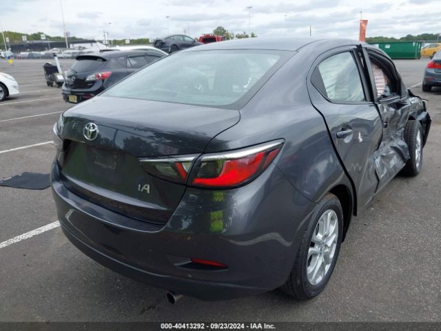 Photo 3 VIN: 3MYDLBYV1JY329366 - TOYOTA YARIS IA 