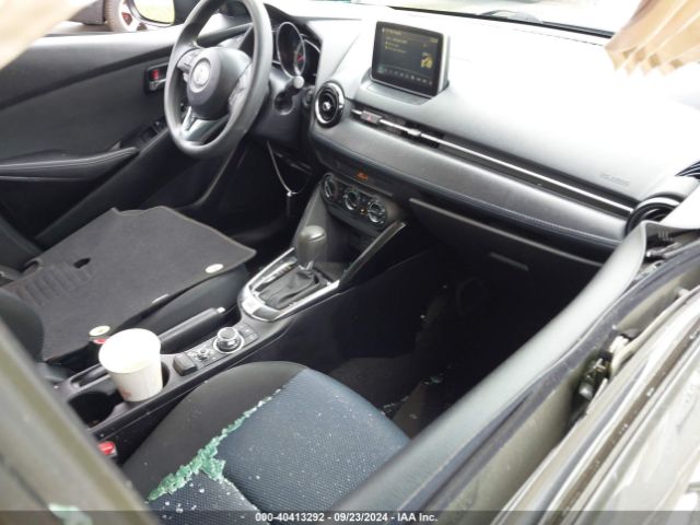 Photo 4 VIN: 3MYDLBYV1JY329366 - TOYOTA YARIS IA 