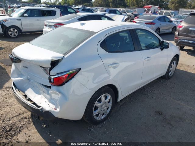 Photo 3 VIN: 3MYDLBYV1KY500294 - TOYOTA YARIS 