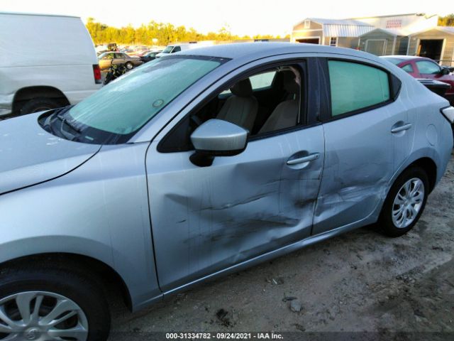 Photo 5 VIN: 3MYDLBYV1KY502241 - TOYOTA YARIS SEDAN 