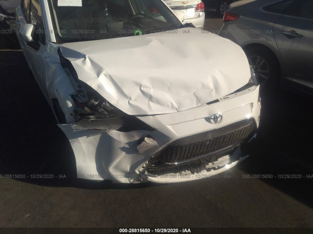 Photo 5 VIN: 3MYDLBYV1LY714901 - TOYOTA YARIS SEDAN 