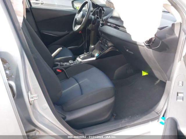 Photo 4 VIN: 3MYDLBYV2JY321843 - TOYOTA YARIS IA 