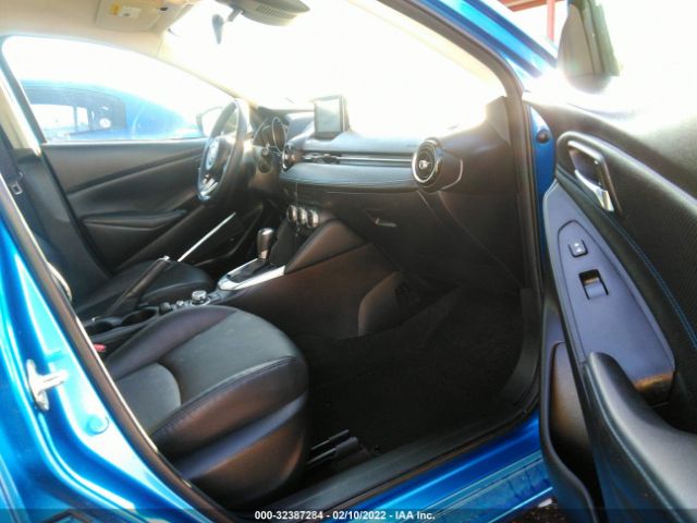 Photo 4 VIN: 3MYDLBYV2KY502376 - TOYOTA YARIS SEDAN 