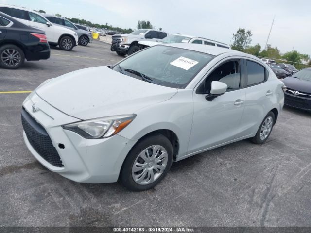 Photo 1 VIN: 3MYDLBYV2KY517458 - TOYOTA YARIS 