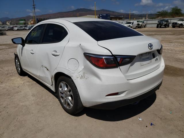 Photo 2 VIN: 3MYDLBYV3HY153592 - TOYOTA YARIS IA 