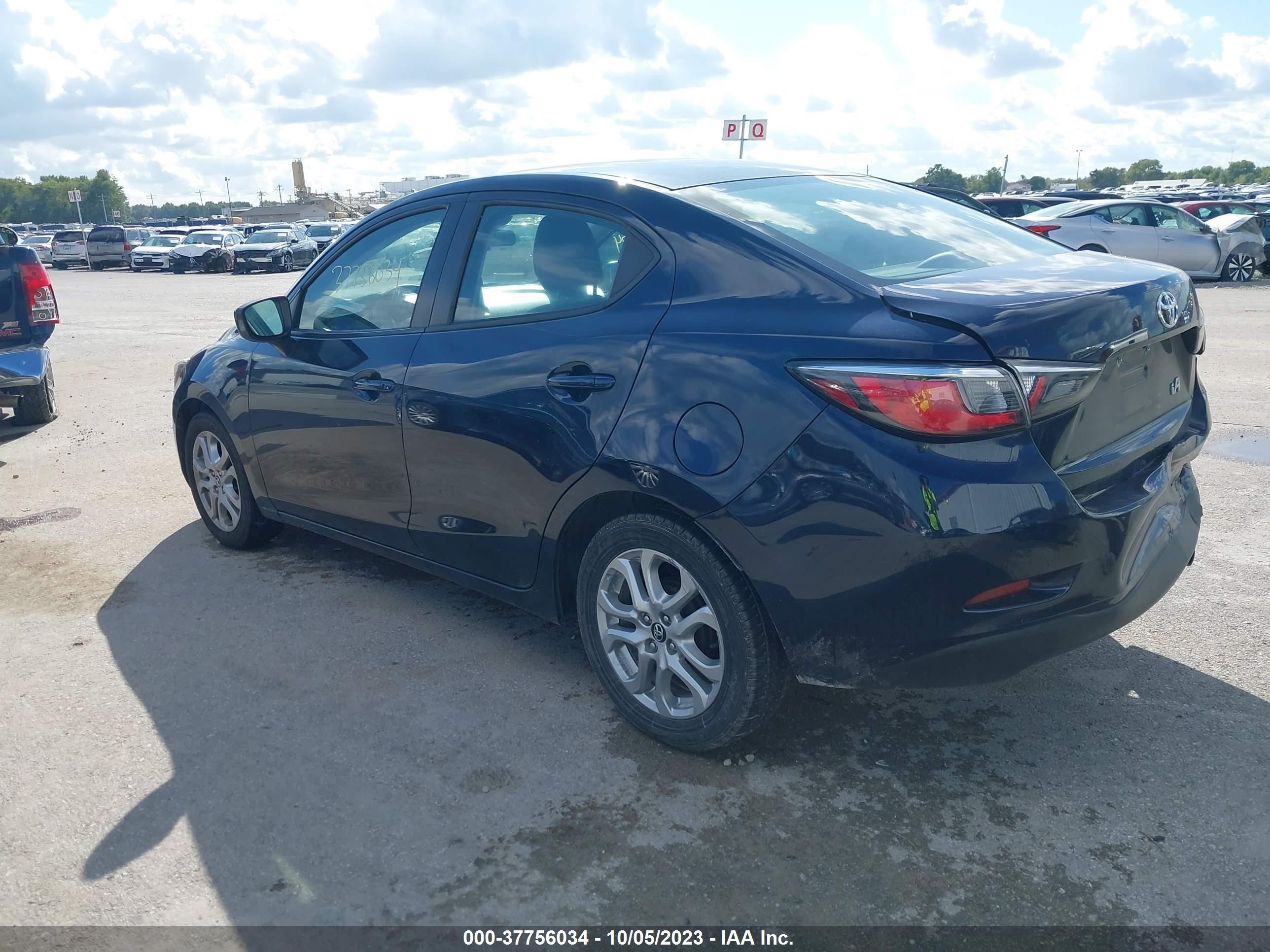 Photo 2 VIN: 3MYDLBYV3HY180839 - TOYOTA YARIS 